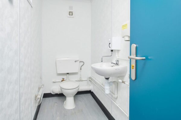 12Ft x 9Ft 2+1 Jackleg Toilet Cabin - Image 2